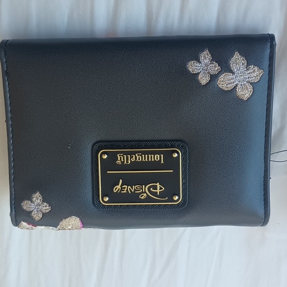 Wallet - Picture 2 of 3